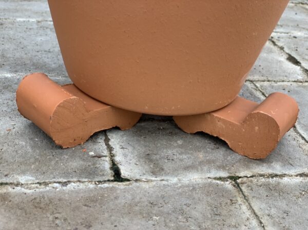 pieds pour pot terracotta jardinpro 1